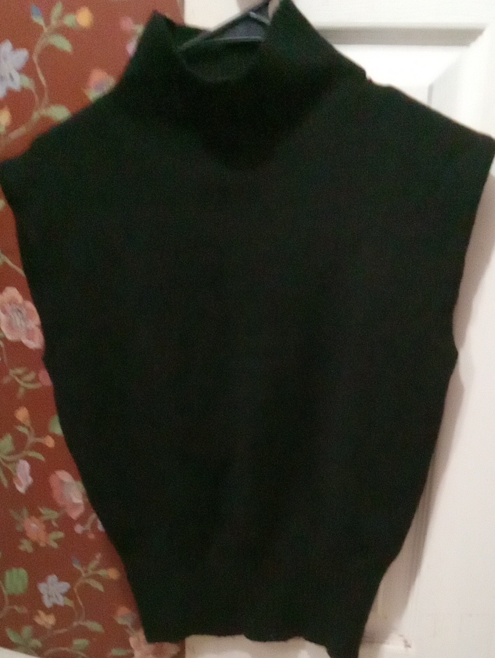 Double Zero Black Sleeveless Mock Neck Top